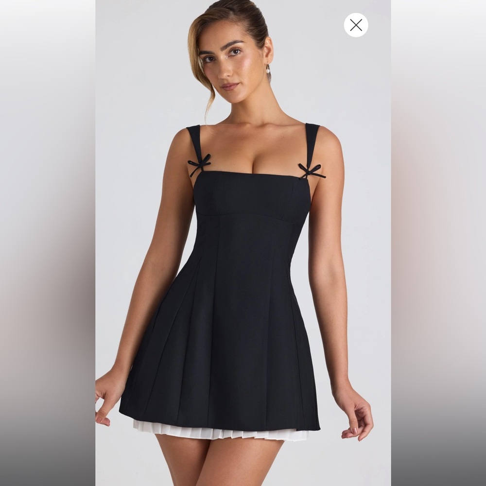 Oh Polly bow dress